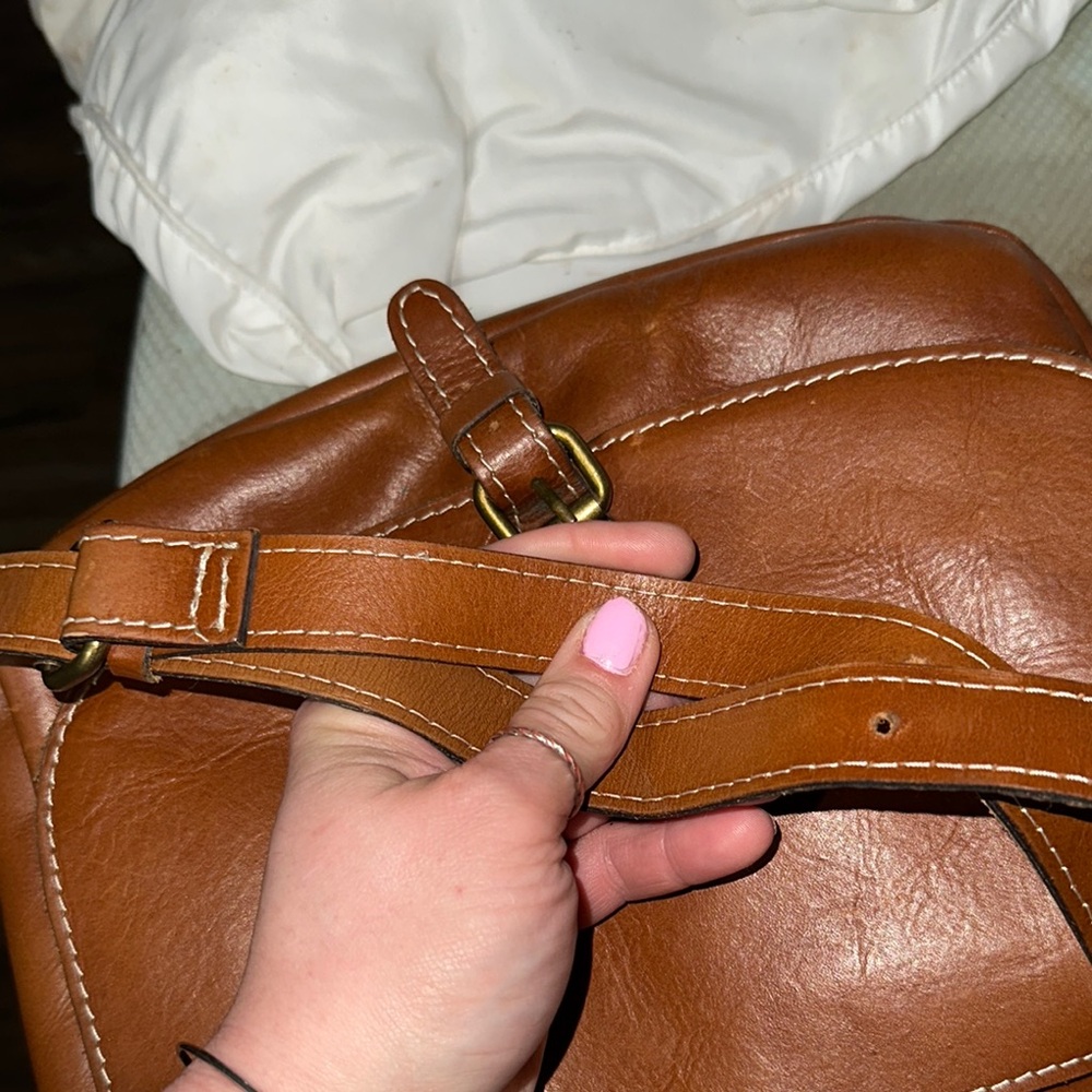 Patricia Nash Brown tan Leather Shoulder Bag lots of room no call outs nice 👍 - Picture 8 of 15